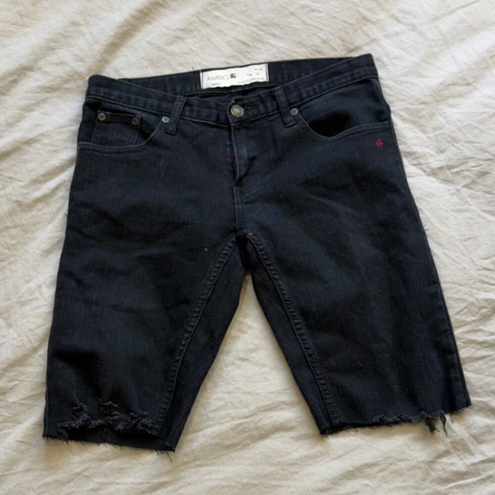 Ambig Black‎ Ripped Cut-Off Skinny Jean Shorts Size 28